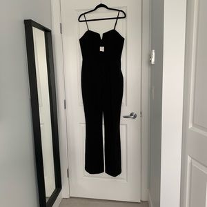 BNWT Black Jumpsuit size XL !!